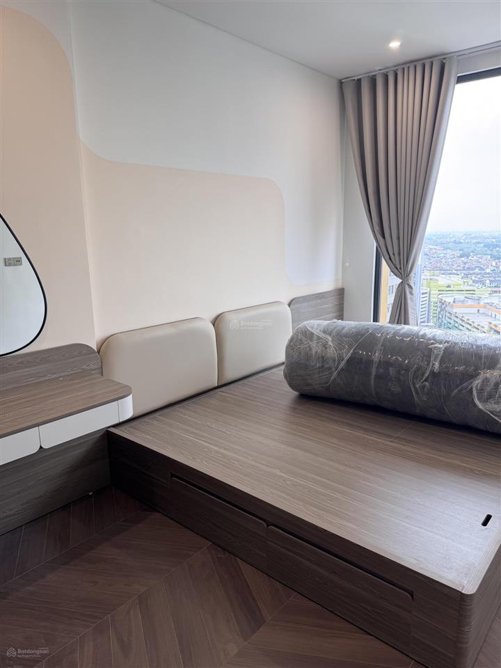 Cho thuê nhanh căn 1pn giá siêu tốt. full nội thất đẹp và mới, chỉ 12tr/tháng  lumiere evergreen