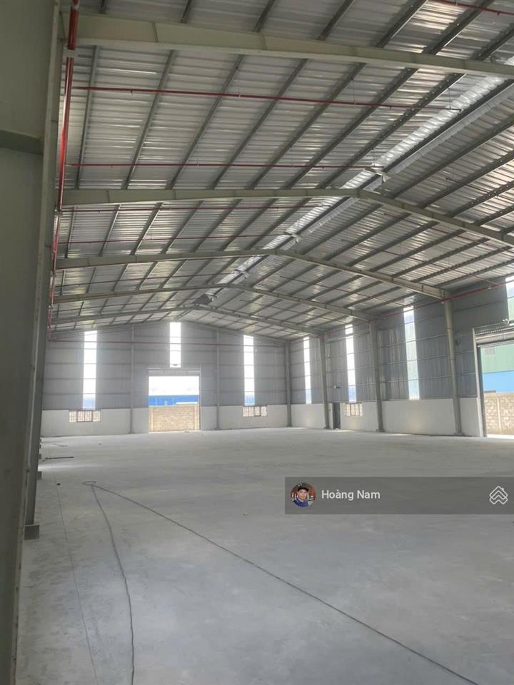 Cho thuê xưởng mới 100%. dt 5000m2. bàn giao ngay