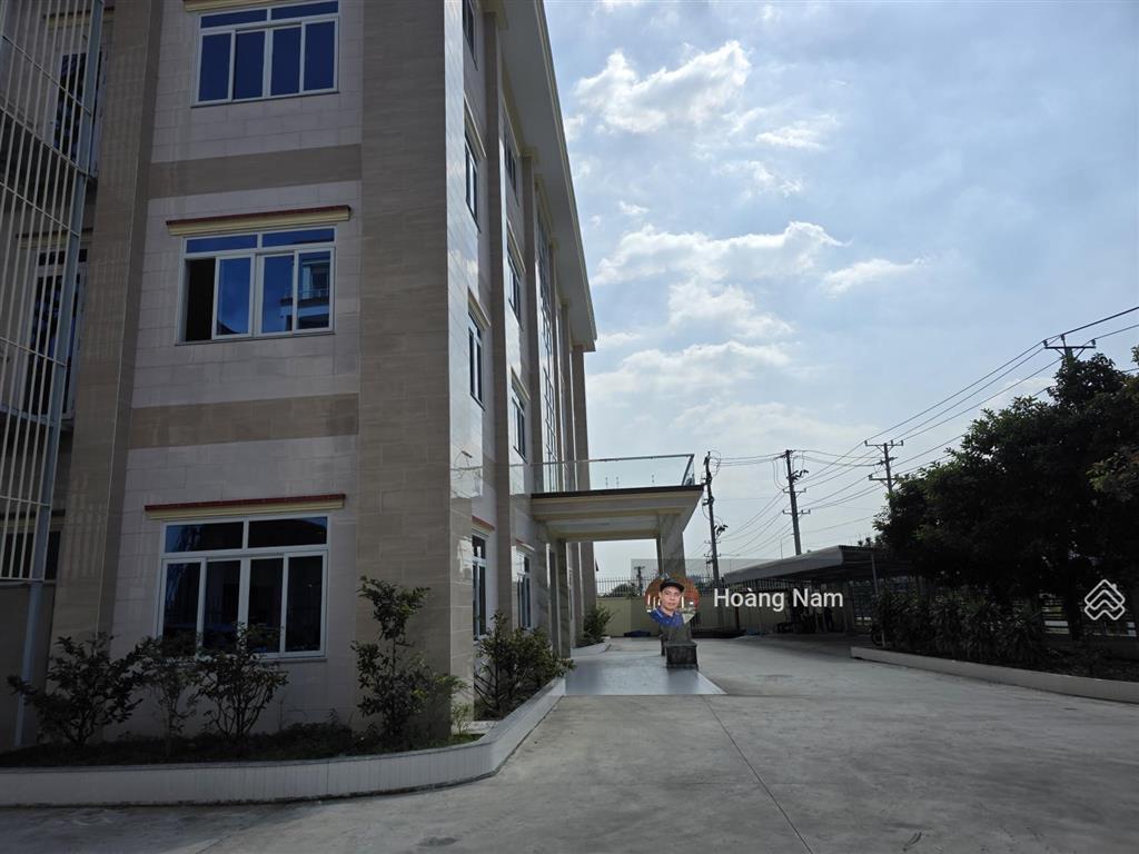Cho thuê xưởng mới 100%. kcn hải sơn. giá tốt. bàn giao ngay