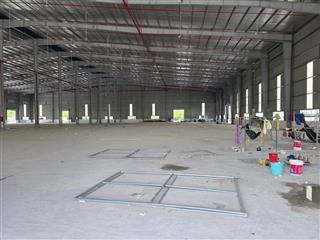 Cho thuê xưởng 2,4 ha dệt nhuộm . mới 100%. kcn bình phước . giá tốt. bàn giao ngay