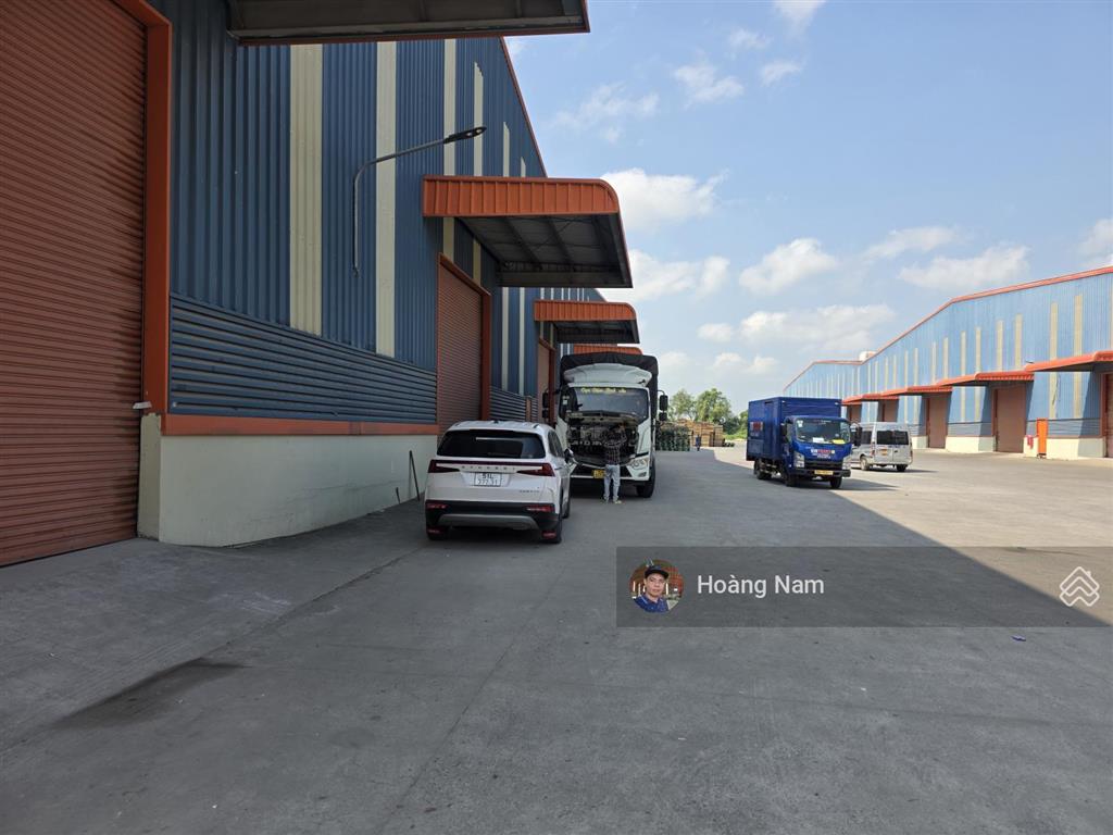 Cho thuê kho xưởng. dt 11.000m2 kcn long cang. long an. xưởng mới. bàn giao ngay