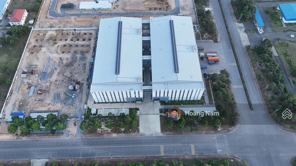 Cho thuê xưởng mới 100%. dt 2ha. bàn giao ngay