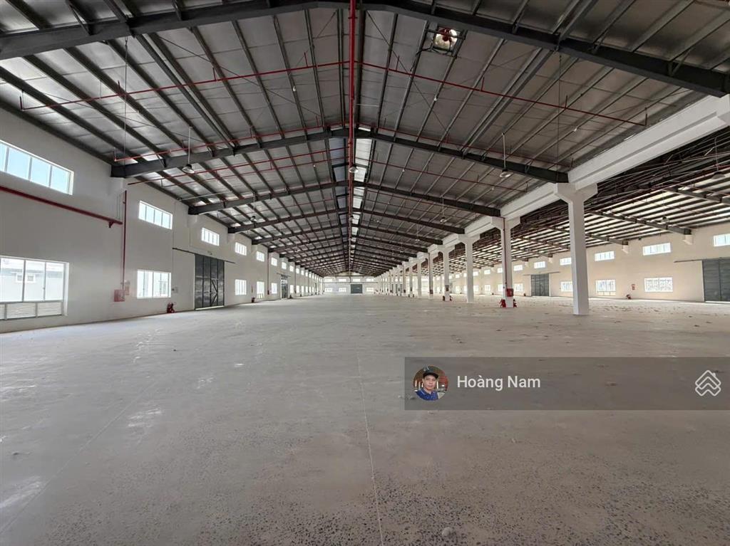 Bán xưởng 3,7 ha . mới 100% có cảng nội địa. tiếp nhận phân bón, tbvtv.