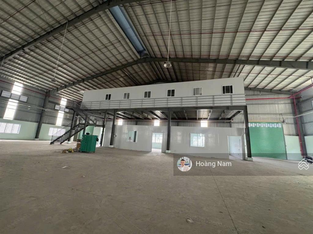 Chuyển nhượng 100% cp cty sơn. kcn đức hòa. long an. giá tốt