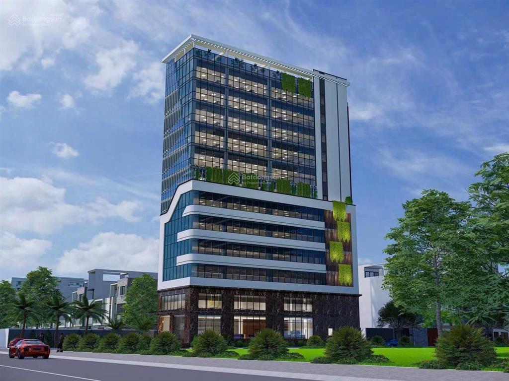 Bán nhà mặt tiền khu vip sát q1