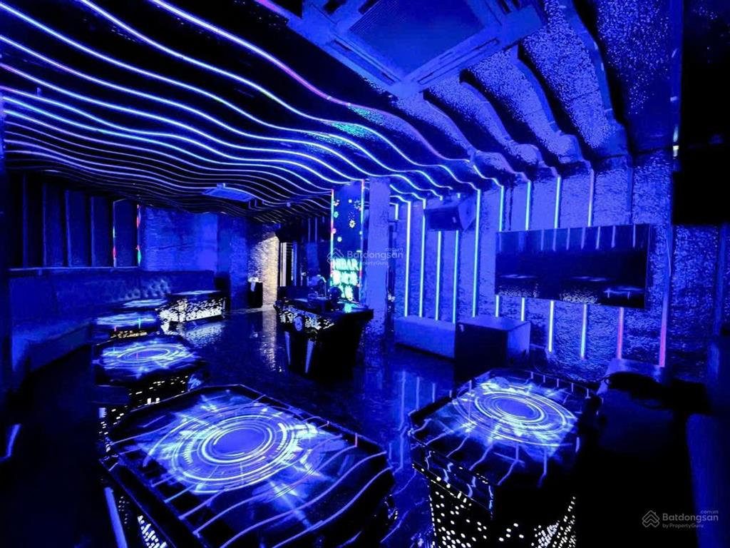 Cho thuê lại karaoke đang sử dụng  vào khai thác liền