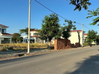 Bán nền villa phước lộc đường rộng 16m  hướng bắc (lệch nhẹ tây)