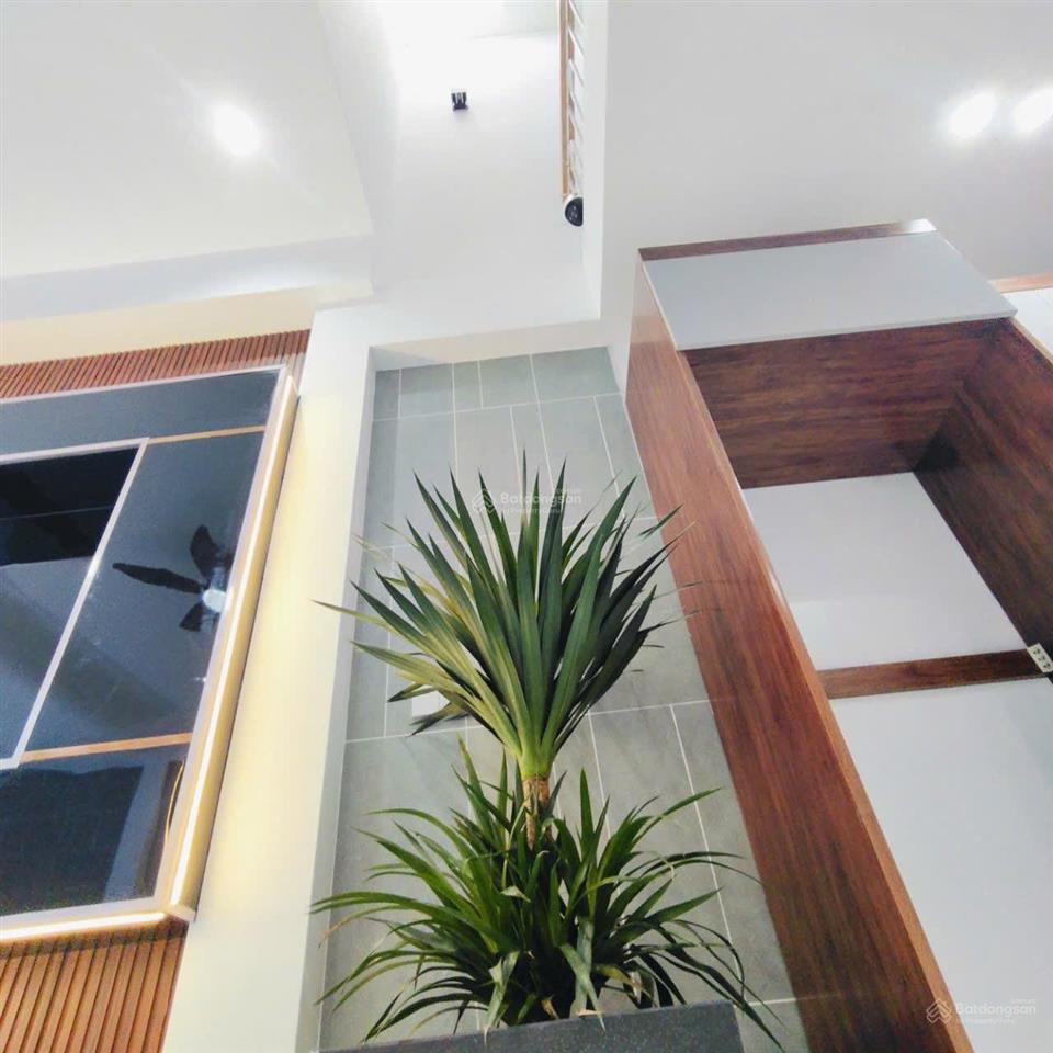Nhà kp1 tân hiệp cũ  mới keng anh chị cần  em gấp