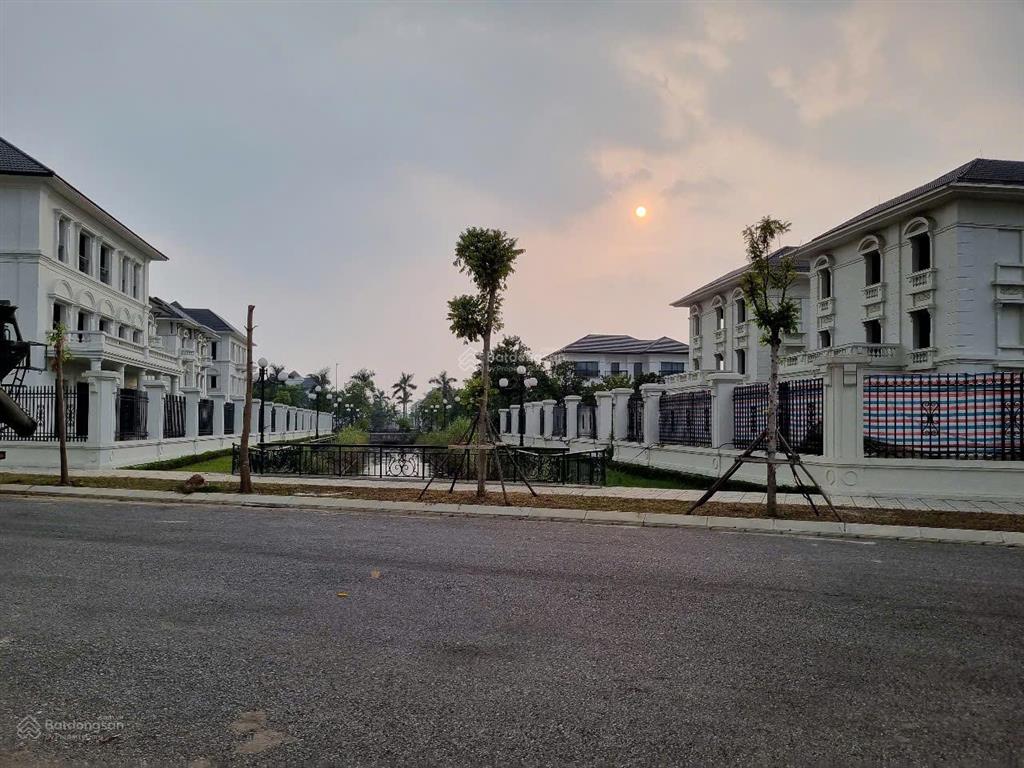 Giá tốt có 102 biệt thự đơn lập hơn 300m², kđt vườn cam hoài đức, giá 28 tỷ  0962 978 ***