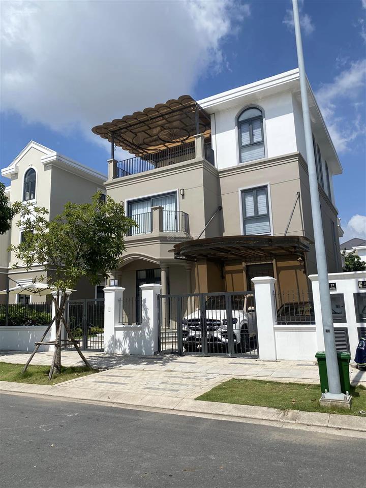 Grand villas 15x20 duy nhất 1 căn gần sông chủ nhà cần gấp giá 17,8 tỷ bao hết. vị trí đỉnh