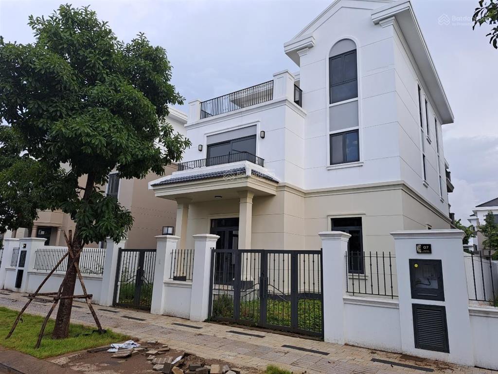 Grand villas 15x20 duy nhất 1 căn gần sông chủ nhà cần gấp giá 17,8 tỷ bao hết. vị trí đỉnh