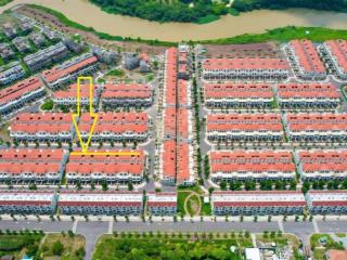 Bán nhà phố aqua city valencia, dt 6x19.5=117m2, giá bán nhanh 5.76 tỷ chỉ 1 căn duy nhất