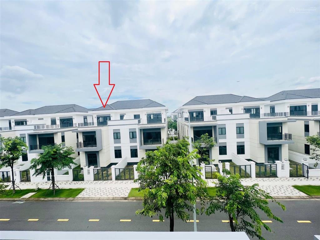 Nắm chính chủ biệt thự song lập 10x20 the suite aqua city giá 11 tỷ nhận nhà liền view thấy sông