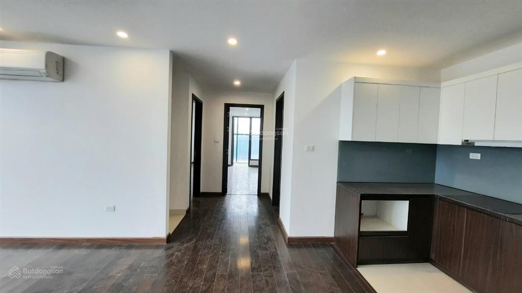 Bán căn hộ mới 100% chưa ở tòa chung cư kinh đô tower 93 lò đúc. trung tâm hai bà trưng, hà nội