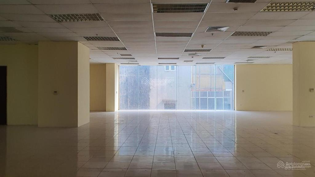 Cho thuê sàn văn phòng tòa nhà kinh đô tower 93 lò đúc. giá hợp lý. sẵn sàng bàn giao ngay