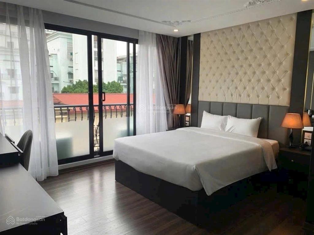 Chủ cần sang nhượng khách sạn biển mỹ khê giá 1xx tỷ