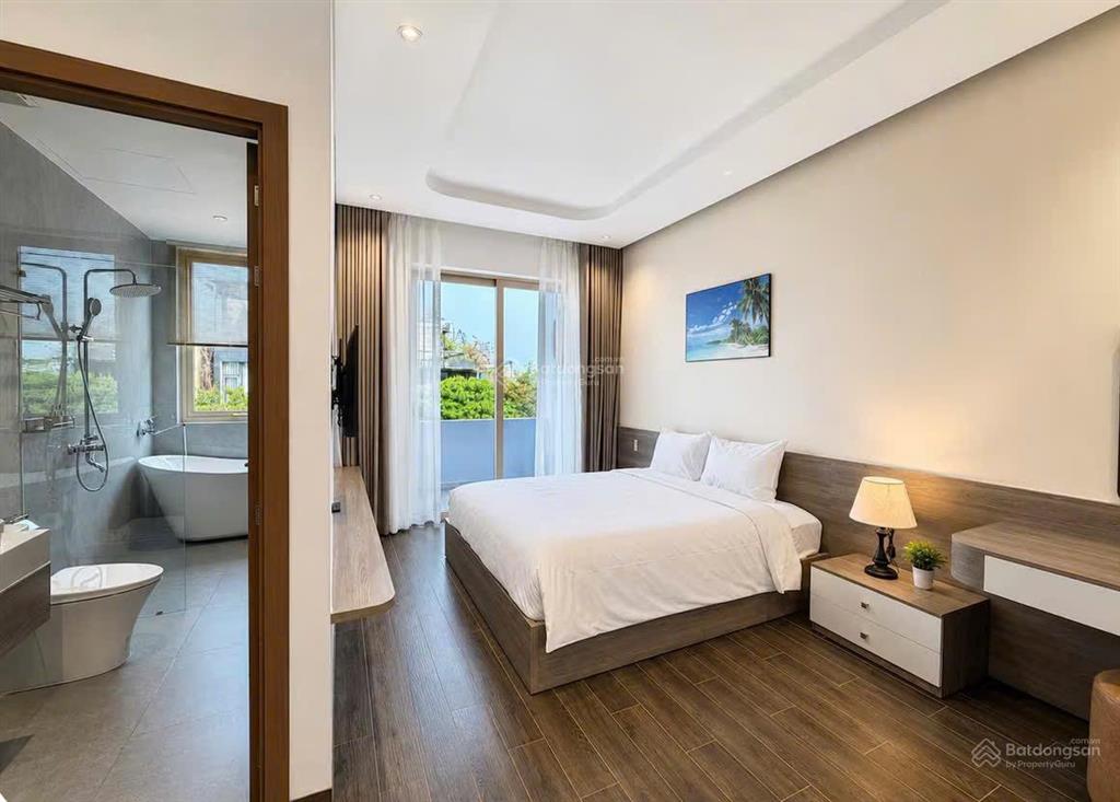 Chủ cần bán villa hồ bơi siêu đẹp sơn trà, đà nẵng