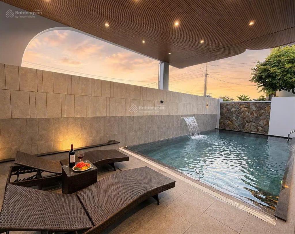 Chủ cần bán villa hồ bơi siêu đẹp sơn trà, đà nẵng