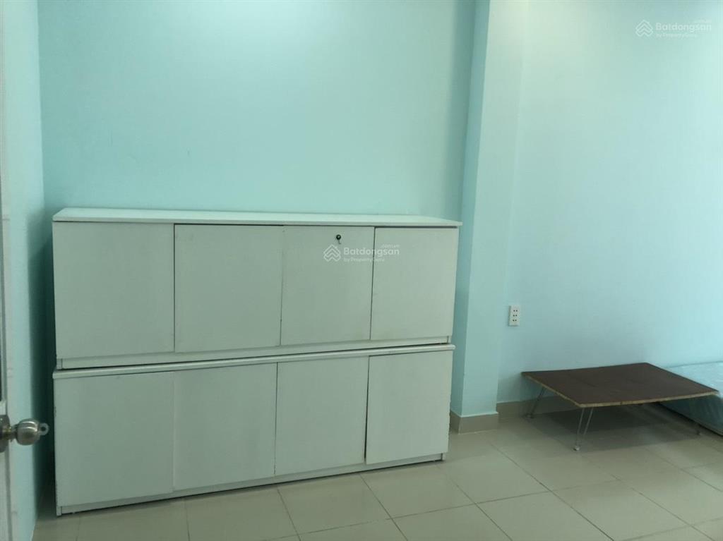 Cho thuê lầu 1, dt 40m2 tại 292/5 bà hạt, nội thất đầy đủ, gần chợ, trường, bệnh viện. giá mềm