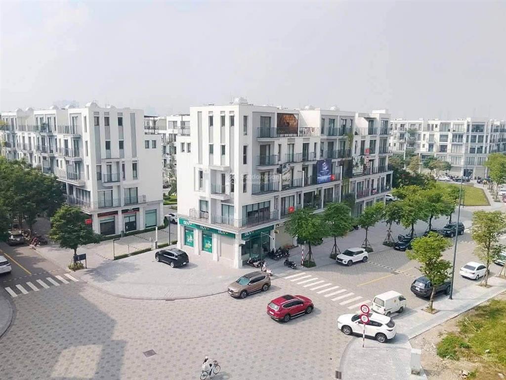 Cần bán căn shophouse góc view công viên the manor central park hà nội