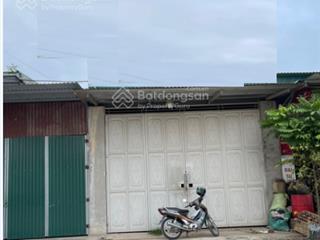 Cho thuê 140m², 2,5tr (ở, kd làm kho) gần đường 421b, đại lộ thăng long, khu công nghiệp 2km