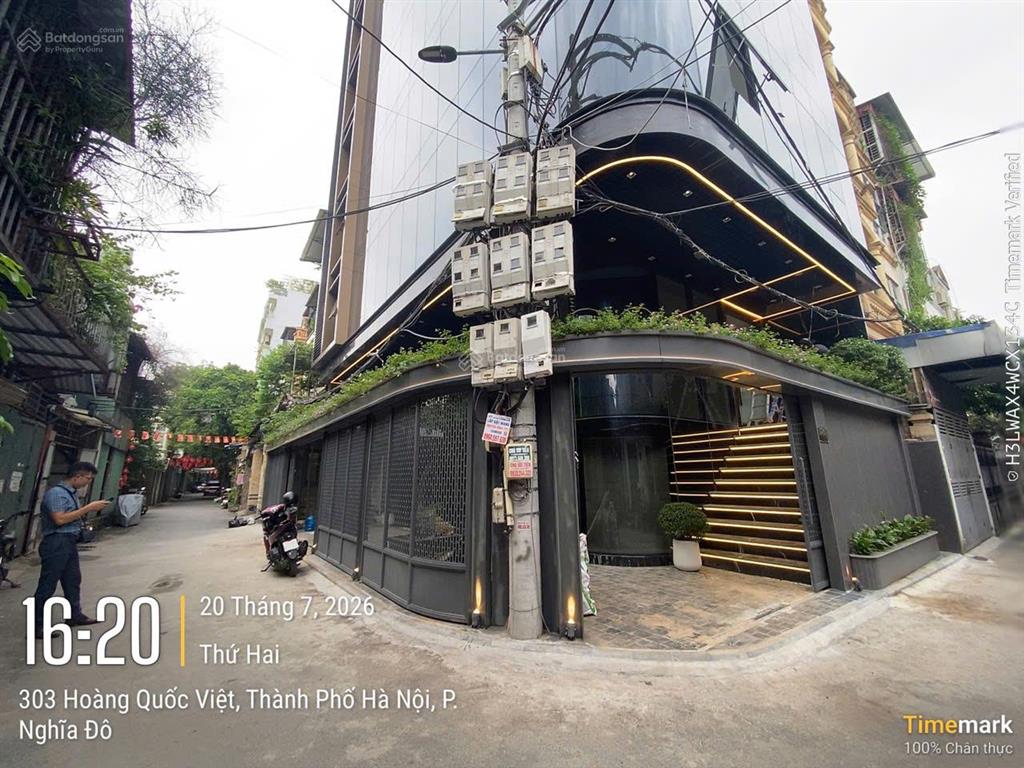 Bán tòa văn phòng lô góc 8 tầng + 1 hầm, full kính lowe, phố hoàng quốc việt  50 tỷ