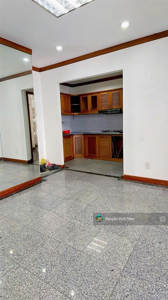 Bán nhanh căn hộ 2pn dt 99m2  tầng cao tại new sài gòn  hoàng anh 3