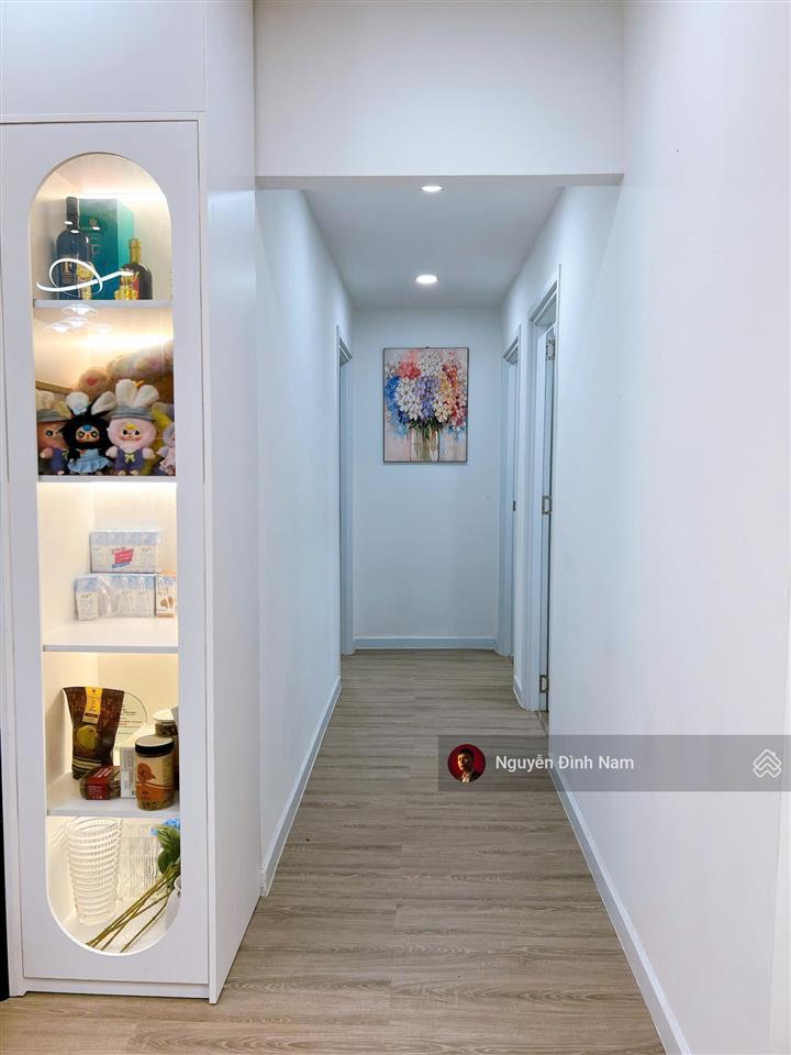 Bán căn hộ tại new saigon hoàng anh 3, dt 121 m2 nhà decor đồ gỗ cao cấp  đang cho thuê 14,5tr