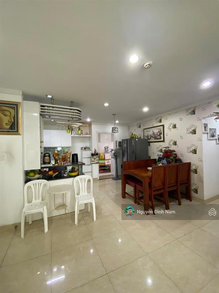 Giảm giá sâu căn 3pn 121m2 tầng cao, nhà đã decor  giá còn 4,6 tỷ tại new saigon  hagl3