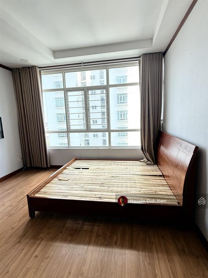 Bán căn hộ 2pn, dt 88m2 tại phú hoàng anh, giá 4 tỷ, tặng nội thất. call 0949 656 ***