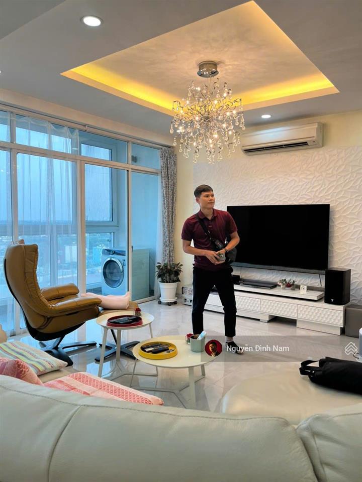 Bán căn hộ thông tầng tại chung cư new sài gòn dt 200m2 nhà decor, view đông nam chỉ hơn 30tr/m2