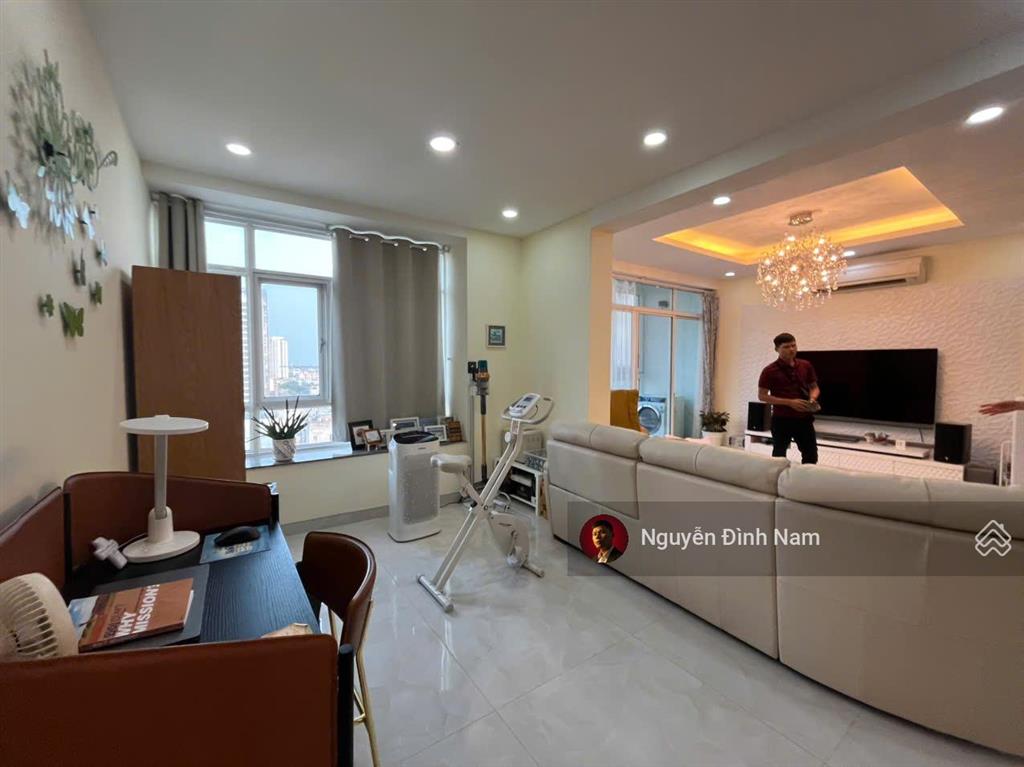 Bán căn hộ thông tầng tại chung cư new sài gòn dt 200m2 nhà decor, view đông nam chỉ hơn 30tr/m2