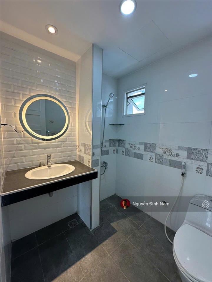 Cần bán nhanh căn penhouse tại new saigon  hoàng anh 3, dt 300m²  view nhìn về hướng thành phố