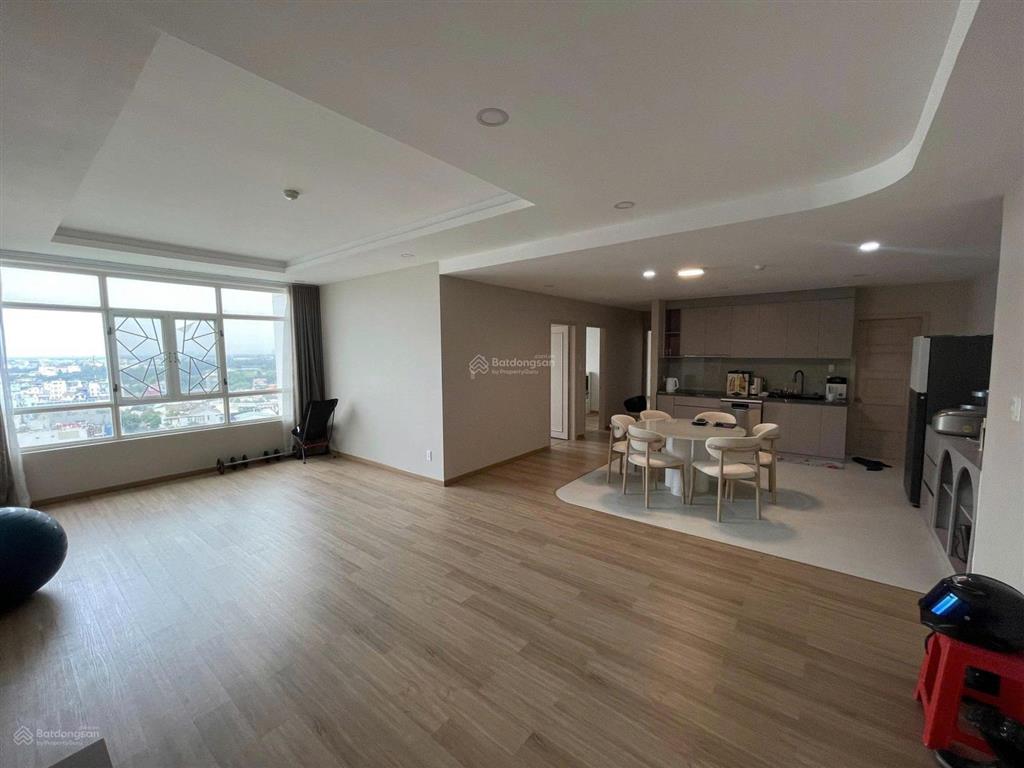 Giảm giá còn 4,650 tỷ ch phú hoàng anh 3pn  dt 129m2 nhà decor cao cấp  đang có hđ thuê 13,5tr