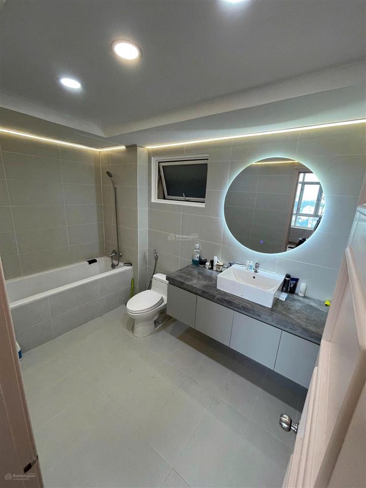 Giảm giá còn 4,650 tỷ ch phú hoàng anh 3pn  dt 129m2 nhà decor cao cấp  đang có hđ thuê 13,5tr