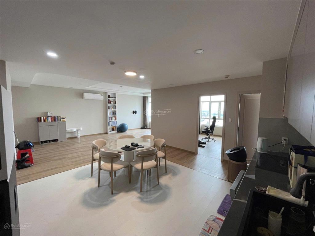 Giảm giá còn 4,650 tỷ ch phú hoàng anh 3pn  dt 129m2 nhà decor cao cấp  đang có hđ thuê 13,5tr