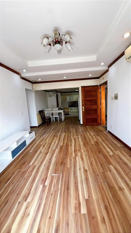 Quá rẻ. bán nhanh căn hộ 2pn 100m2 chỉ 3,3 tỷ  view đông nam tại c/c new sài gòn  hagl3