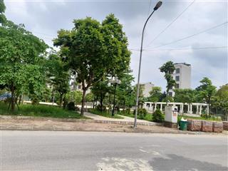 Cho thuê kho, xưởng  nhà cấp 4 khu dv đồng đế, dương nội, hn, giá thuê 5 triệu/tháng, ở luôn