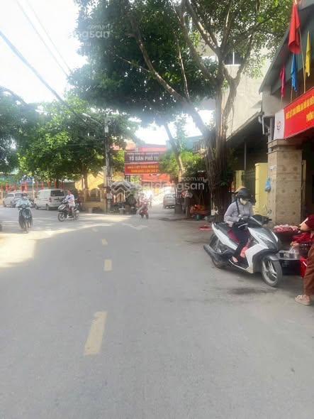 Bán nhà lô góc 5 tầng thang máy ỷ la dương nội, sổ đỏ pháp lý chỉ nhỉnh 8 tỷ