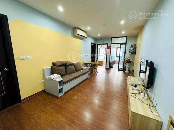 Cần bán căn hộ chung cư 66m2 toà icid lê trọng tấn, tầng trung, 2pn 2 vệ sinh, giá chỉ nhỉnh 3 tỷ