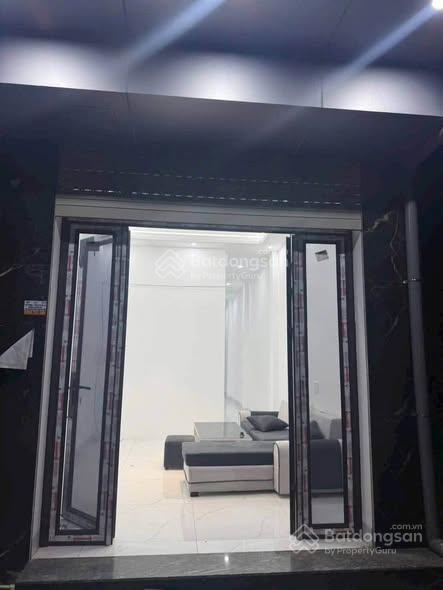 Cho thuê nhà cấp 4 mới xây khu đất phân lô dương nội, sẵn 2 điều điều hòa, ở ngay giá 5,5tr/tháng
