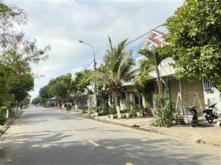 Tôi cần bán lô đất đường 7m5 hằng phương nữ sỹ  sát cầu khuê đông