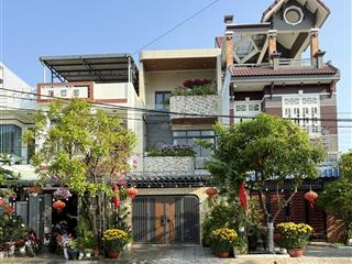 Tôi cần bán lô đất kdc đông trà 8  đối diện công viên  gânf làng đại học  gần fpt