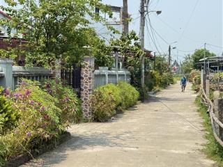 Tôi cần bán lô đất hoà tiến ( 120m2 ) gần chợ lệ trạch