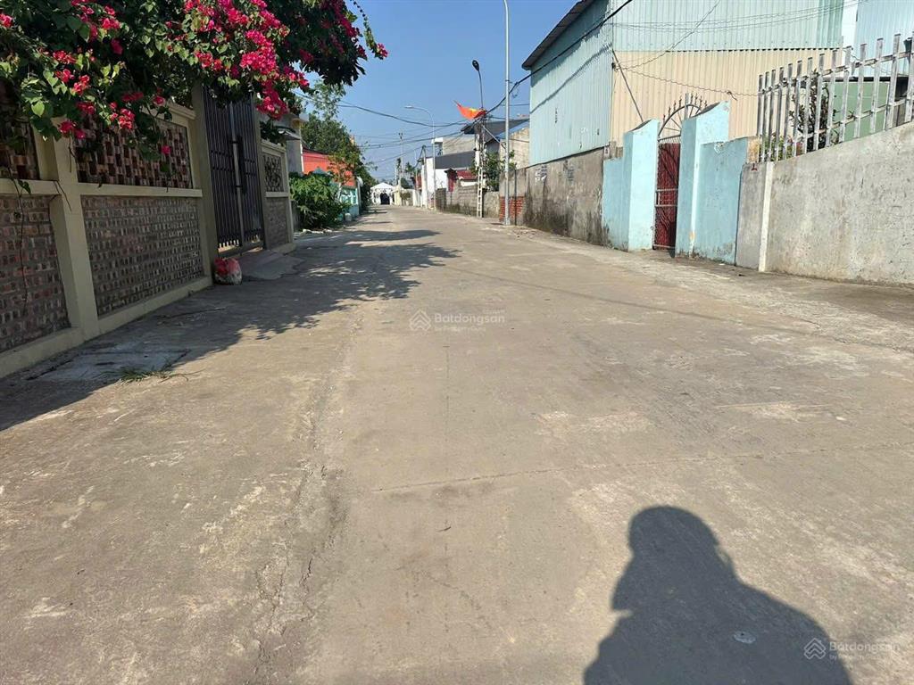Chính chủ cần bán lô đất đẹp  83m2, đường thôn 7m  tiềm năng tăng giá