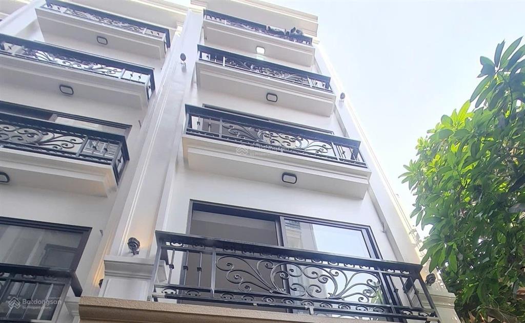 6,8 tỷ nhà đại cát51m25 tầngoto đỗ tận cửa nhàngõ thôngxây mớichỉ việc về ở