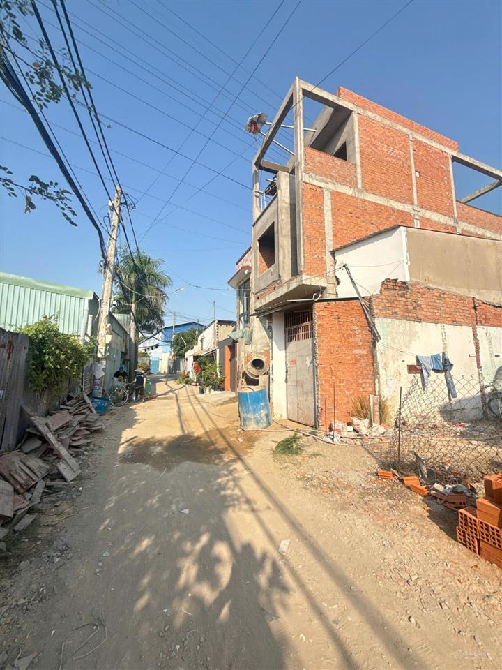 Bán đất full thổ cư võ thị liễu p.an phú đông chưa qua quốc lộ