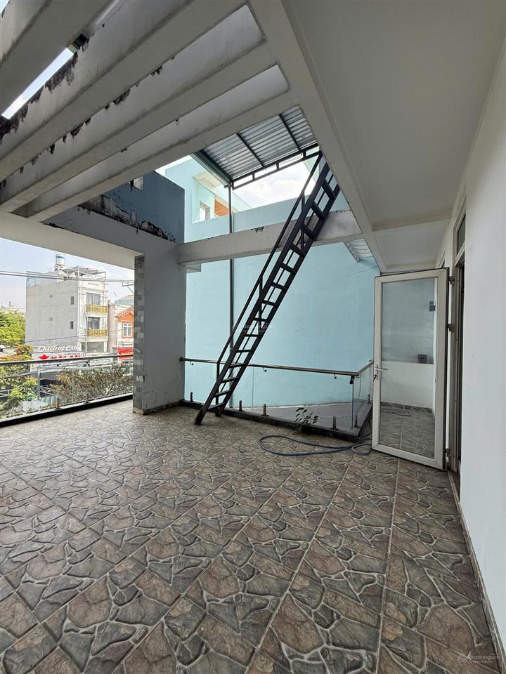 Bán nhà mặt tiền nguyễn thị nhuần gần chợ an phú đông giáp gò vấp