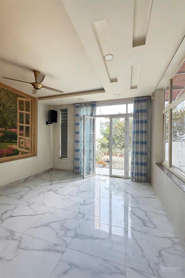 Bán nhà mặt tiền nguyễn thị nhuần gần chợ an phú đông giáp gò vấp