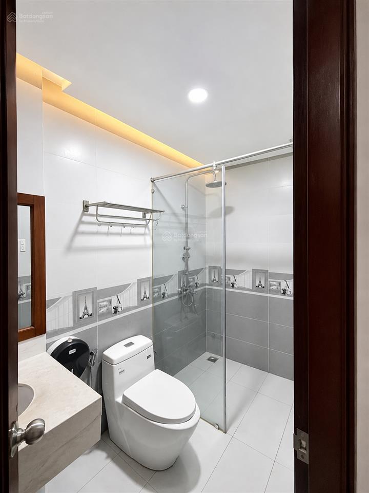 Bán nhà phố senturia vườn lài an phú đông 100m2